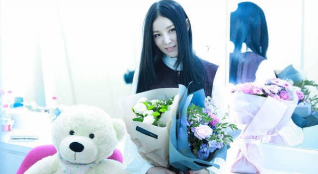 本兮素颜长什么样?网友直呼妆前妆后判若两人