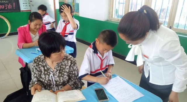 小学叫停家长签字好不好?家长应不应该签作业?