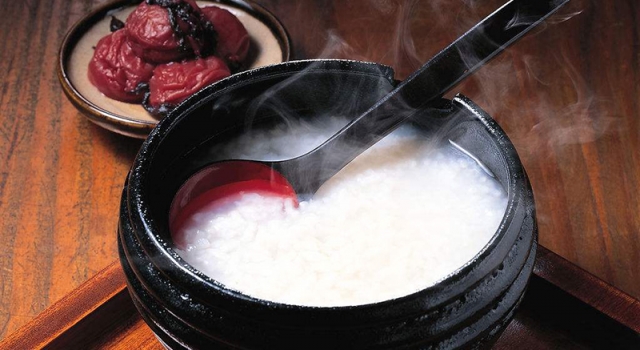 腹泻吃什么食物好?这几种保护肠胃