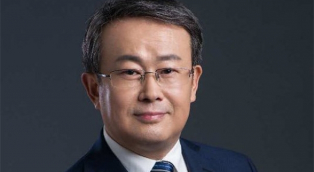 不看新闻联播就是"下等人",人民大学教授发出这种言论?