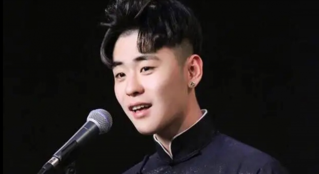 辫儿哥张云雷 弘扬中国传统文化 大展曲艺艺术