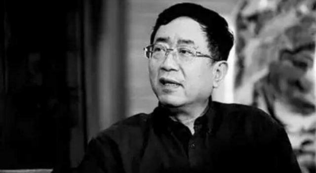 余秋雨的经典语录:孤独不是一种脾性,而是一种无奈。