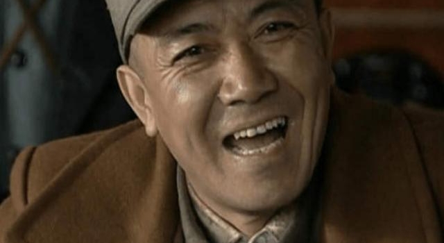 李幼斌为她净身出户,两人年龄相差13岁,结婚11年后仍未生子