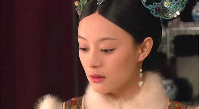 甄嬛传:难怪甄嬛不让玉娆嫁给皇帝,因为玉娆不仅像纯元还像华妃