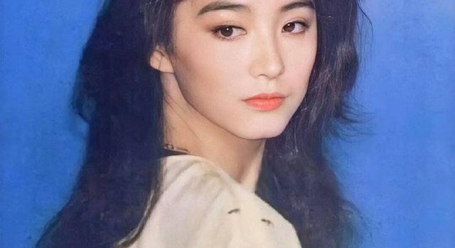 林青霞修复旧照曝光 浓眉大眼美貌惊人