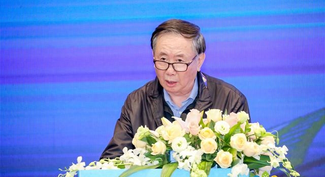 专访丨《霹雳贝贝》作者张之路:儿童电影的阿Q