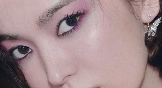 活久见,宋慧乔浓妆居然变美了?最新造型好霸气,转型成功变女王