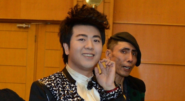 万众瞩目的央视春晚完美落幕 后台花絮照抢鲜看