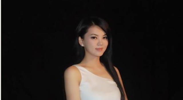 江苏卫视跨年邀名嘴 李湘陶晶莹大鹏上演舌战大戏