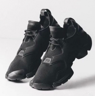 Y-3 Kohna推出全新配色运动鞋款