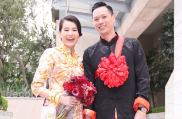 胡杏儿今日大婚 自曝：正学习适应李太身份