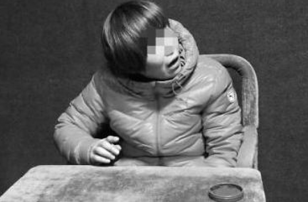女＂黎叔＂携聋哑团伙偷遍全国 女成员惨遭强奸被逼行窃