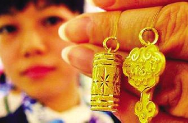 中国大妈抢金潮再现：1月份销售破10亿 金猴最畅销