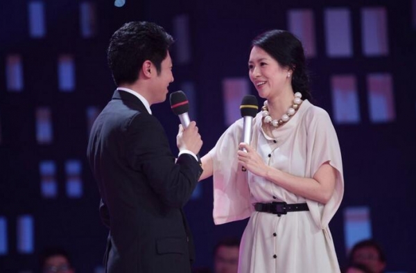 撒贝宁回应分手传闻 与章子怡精神上不门当户对