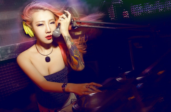 夜场小白龙 收服这里女生的三大法宝