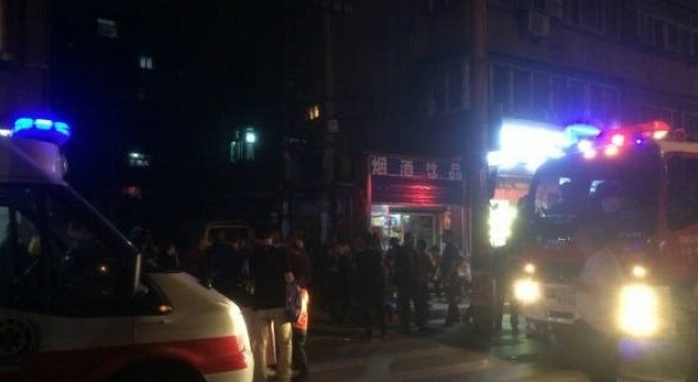 郑州小伙杀女友放火烧家 发朋友圈后跳下32楼自尽身亡