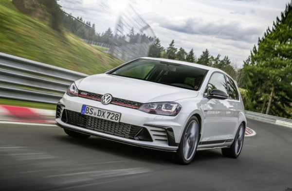 大众高尔夫GTI Clubsport S强势来袭 破纽北前驱新记录