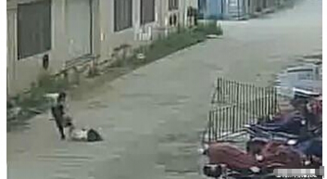 男子抢劫女孩不成反诅咒：你这样是找不到男朋友的