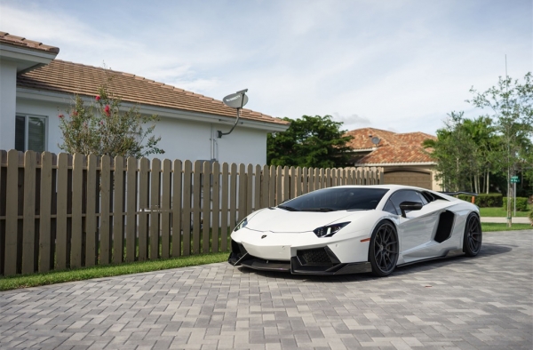 Aventador改装图赏 炫目造型夺人眼球