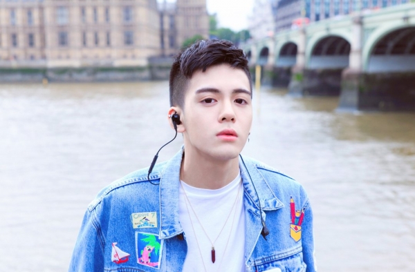 曾舜晞撩妹发型look 这样的男朋友不输韩国欧巴