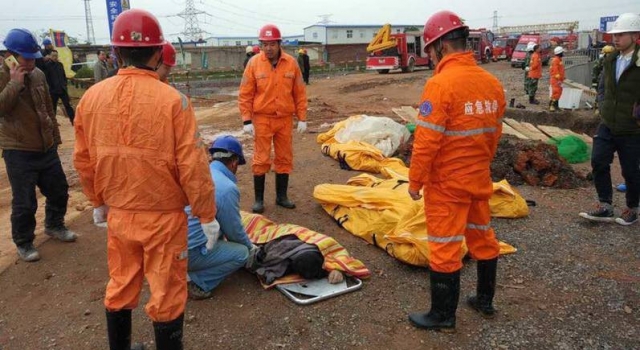 江西一在建电厂倒塌 电厂数十名工人死亡