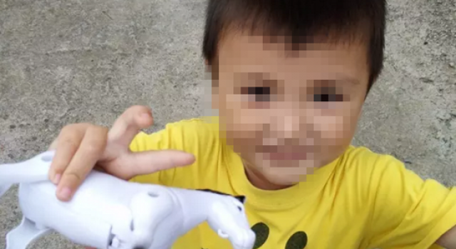 儿子患了白血病父亲拒绝捐款：儿子和尊严我都想要