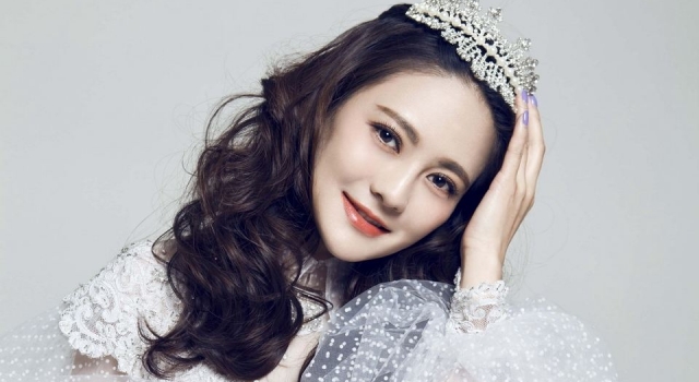 国民御姐樊蕊撞脸Angelababy 却比baby更有人情味