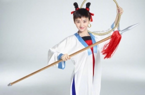 景甜最近圈粉无数 可是这几张图片是什么鬼