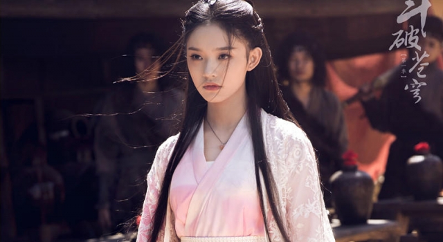 《斗破苍穹》首曝定妆照 吴磊林允CP感十足