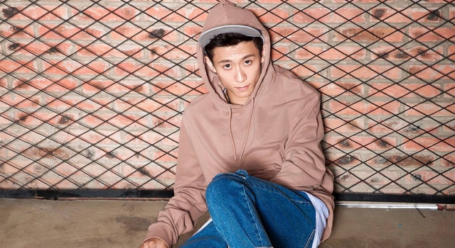 张一山还是适合干练的短发 男性魅力爆表