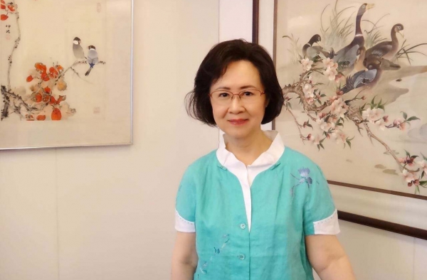 琼瑶发千字文告别与继子女互撕 琼瑶小三过去是真的吗