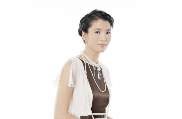 袁咏仪儿子太帅酷似仲基欧巴 网友求出道