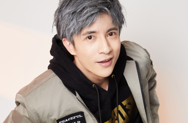 薛之谦高磊鑫十年之约你来我唱 薛之谦演唱会谈前妻