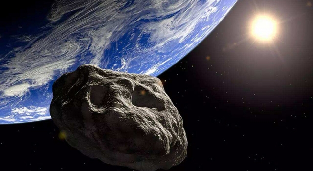 掠过的小行星撞击地球是真的吗？科学家辟谣：没事！