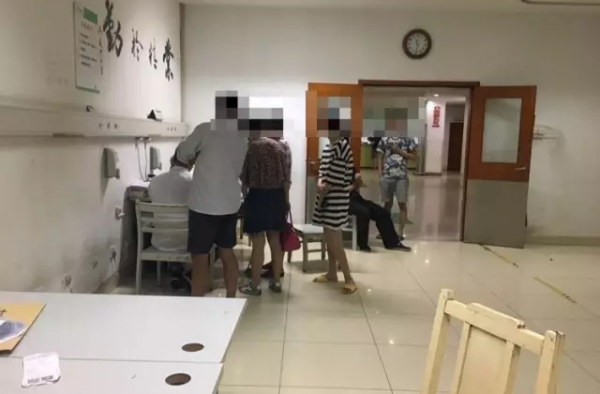 扶大妈被讹十几万 以后这好人还怎么做？
