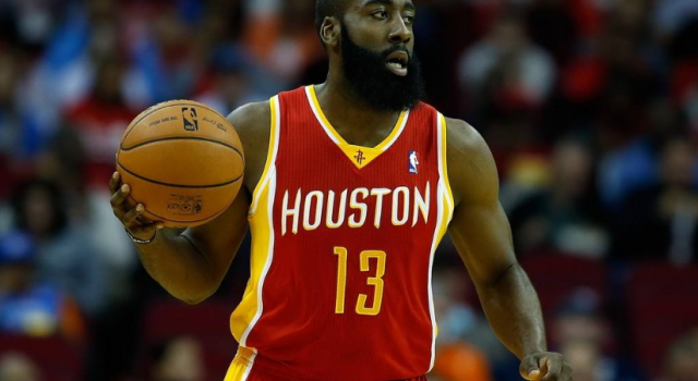 火箭大胜尼克斯止连败 周琦得到NBA第一分
