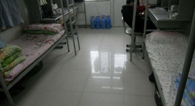 男生宿舍捅死同学怎么回事？12岁男孩之间究竟多大仇？