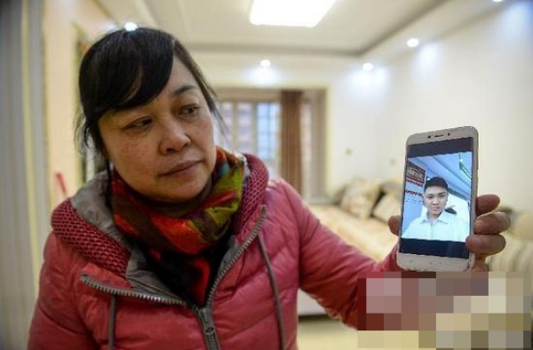 保姆拐走主人儿子养26年 保姆：帮孩子找到父母就坐牢
