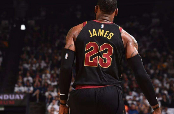 NBA全明星赛首发公布 詹姆斯库里领衔东西部首发