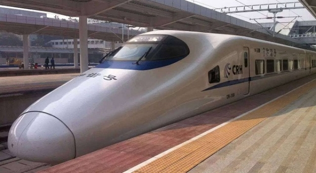 青岛至杭州G281次高铁着火 遇上高铁着火你该咋办？