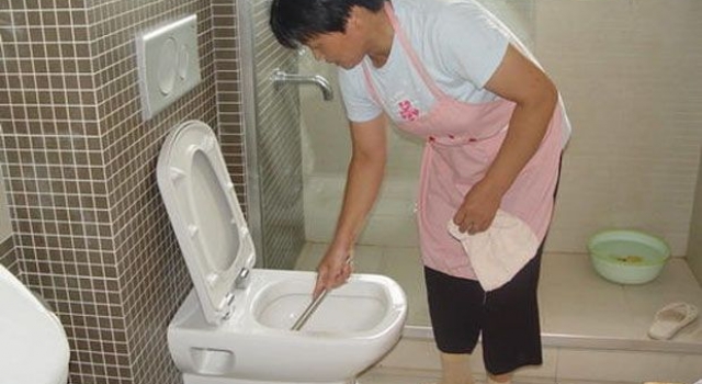 保姆猜出东家密码多次手机转账 防火防盗防保姆