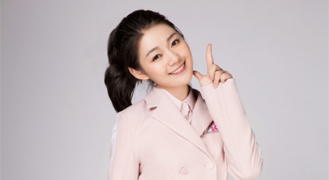 创造101段奥娟成功晋级A班 秒变变霸道总裁引爆少女心
