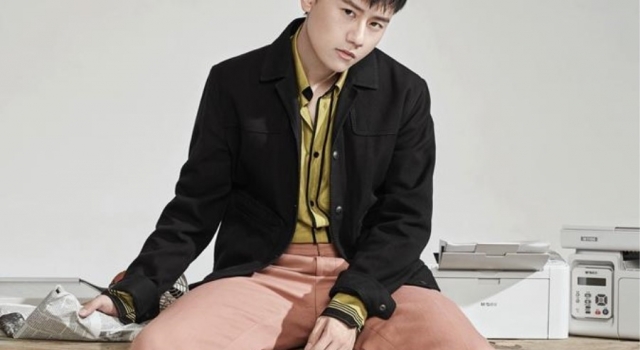 张杰最新时尚大片曝光，风格囧变尽显成熟男人魅力
