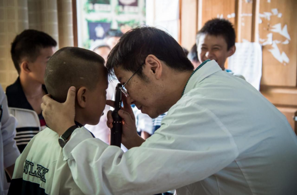 近视率成政府考核指标，国家进一步为儿童及青少年保驾护航