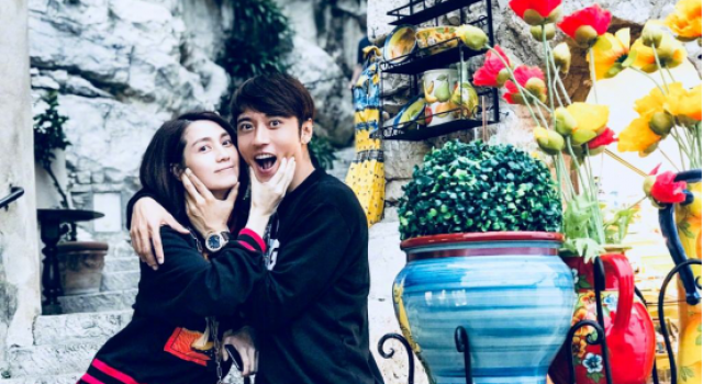 张丹峰洪欣夫妇首次正面回应出轨风波，一家人很幸福