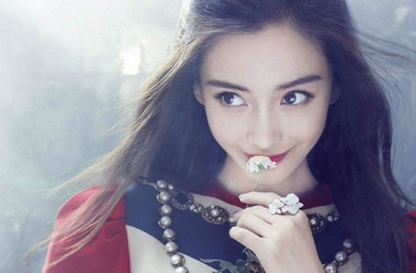 杨颖拍新剧《创业时代》 电视剧拍成但是却无平台接手