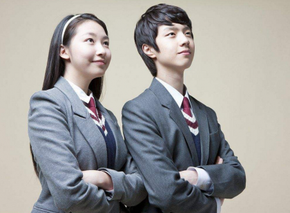 杭州小学万元校服怎么回事？为什么这么贵？是什么样的？