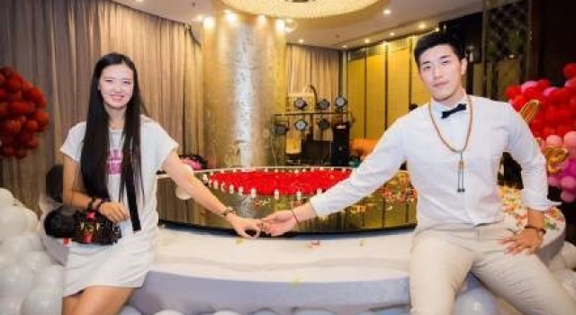 吴冠希求婚张常宁  “金童玉女”羡煞旁人