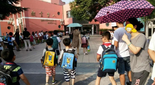 8万托关系上名校竟成骗局?钱打了水漂后悔万分