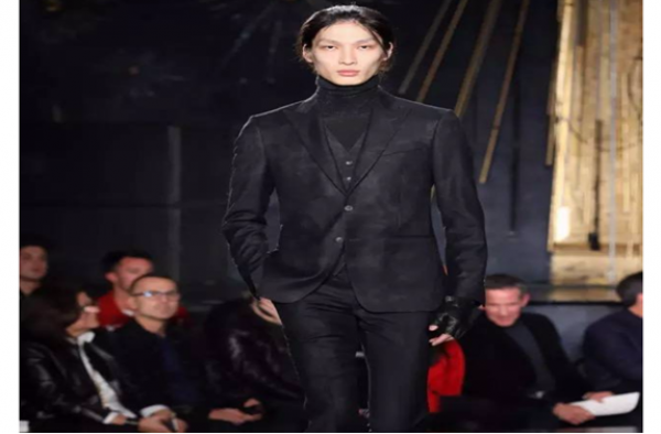 新生代耀眼长发男模 逐渐成为T台走秀新势力